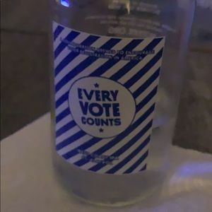 Meet your Posher, Becki